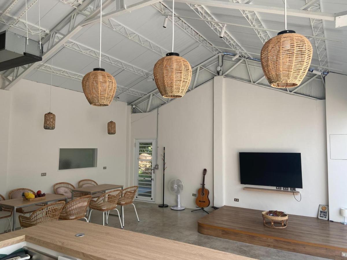 Sailing Inn Дунган Екстериор снимка